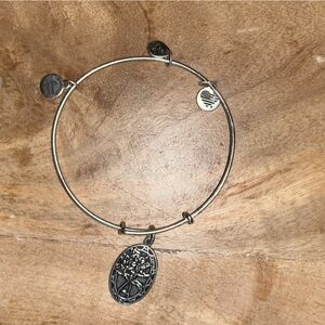 Flower/Friendship charm Alex and Ani Bracelet